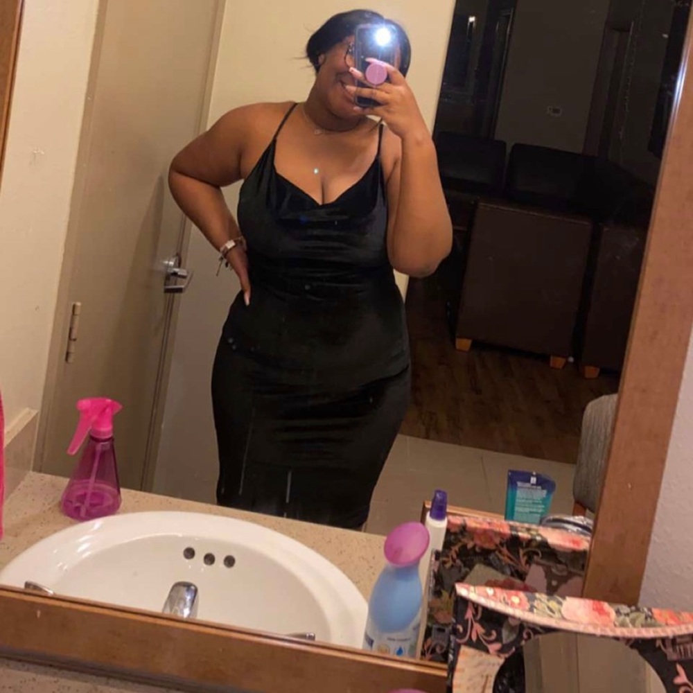 black velvet scoop neck midi dress